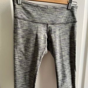 Lululemon capri leggings multicolored